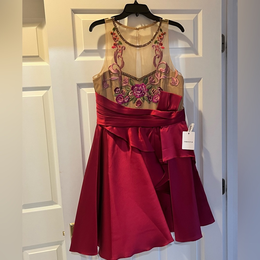 NWT Marchesa Notte cocktail dress in hot pink/magenta!